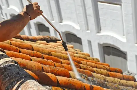 Nettoyage de toitures - Étupes